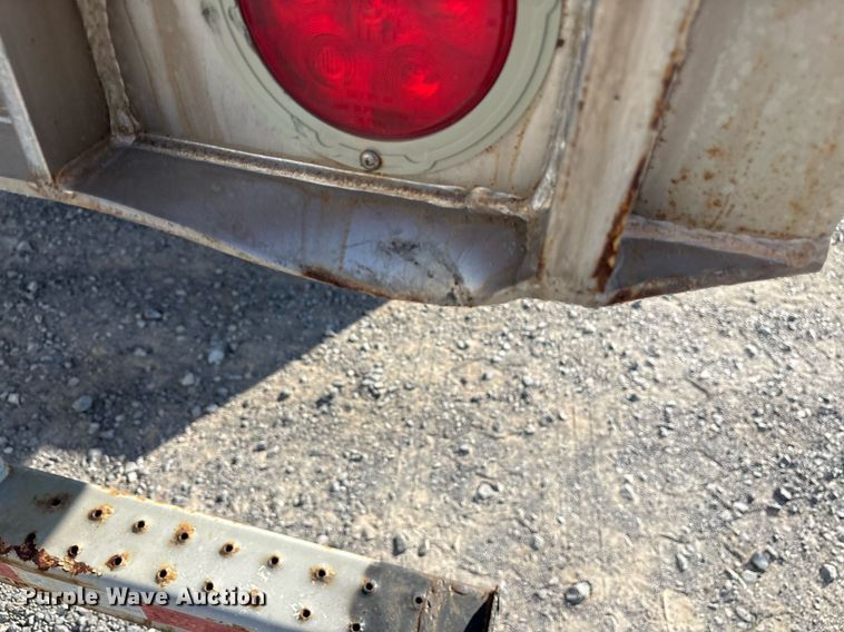 image for item EJ3243 2011 Great Dane PSE-1313-22053 dry van trailer