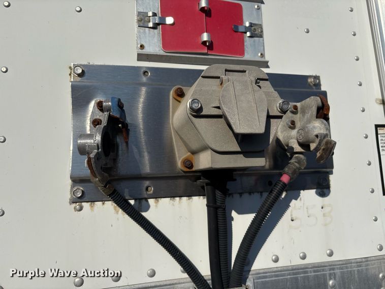 image for item EJ3243 2011 Great Dane PSE-1313-22053 dry van trailer