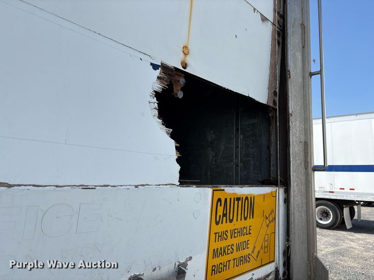 image for item EJ3253 2006 Great Dane 7411T-SSL dry van trailer