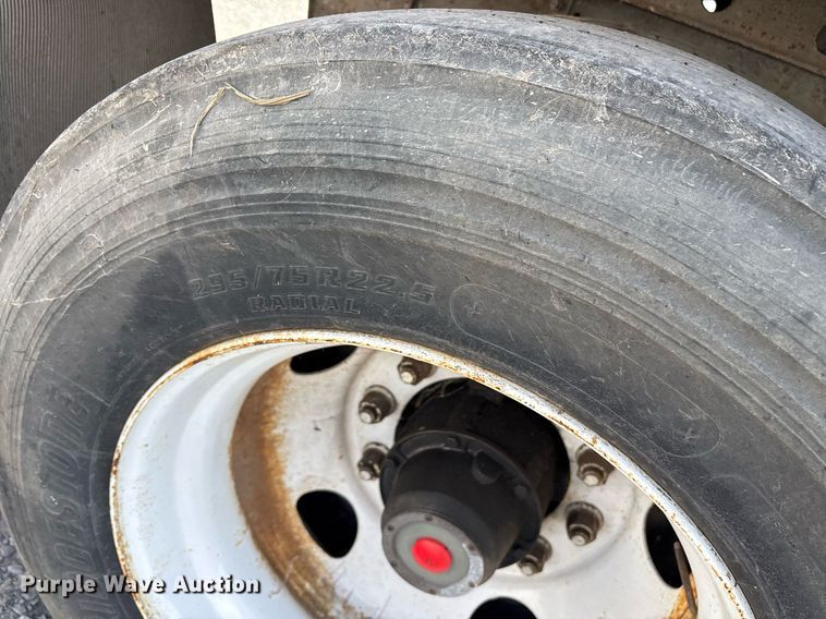 image for item EJ3253 2006 Great Dane 7411T-SSL dry van trailer