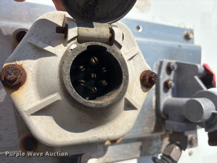 image for item EJ3257 2006 Great Dane 7411T-SSL dry van trailer