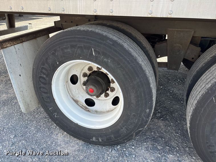 image for item EJ3257 2006 Great Dane 7411T-SSL dry van trailer