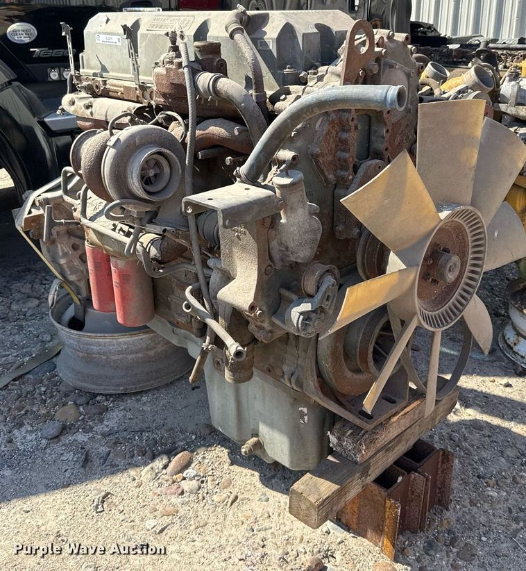 image for item EJ3273 2001 Detroit Diesel Series 60 engine