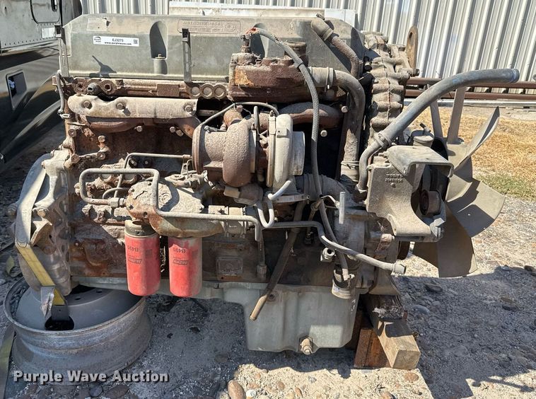 image for item EJ3273 2001 Detroit Diesel Series 60 engine