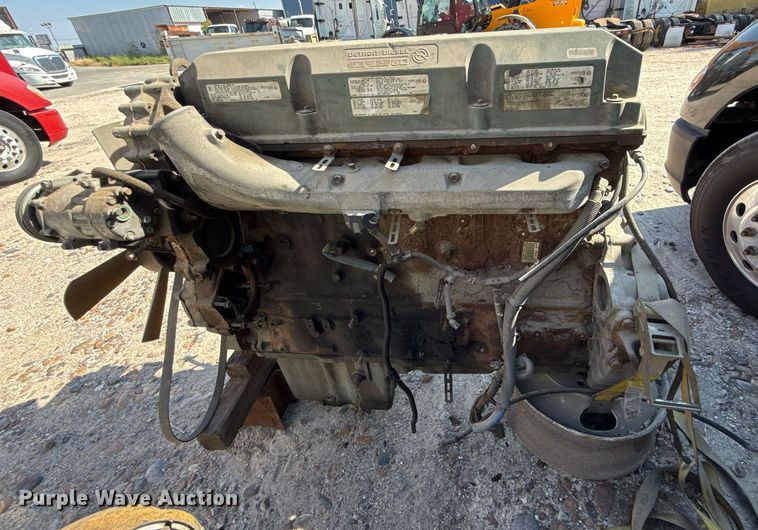 image for item EJ3273 2001 Detroit Diesel Series 60 engine