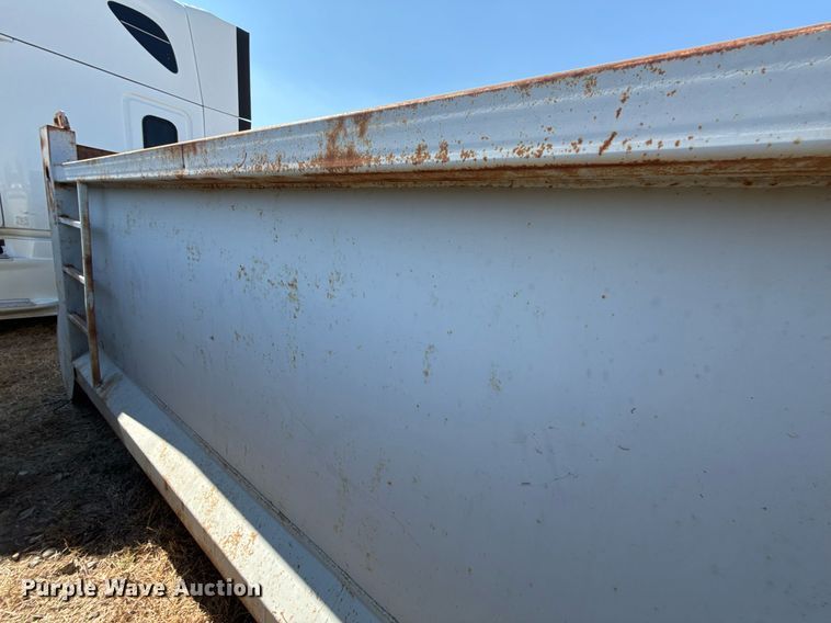 image for item EJ3292 Dump bed
