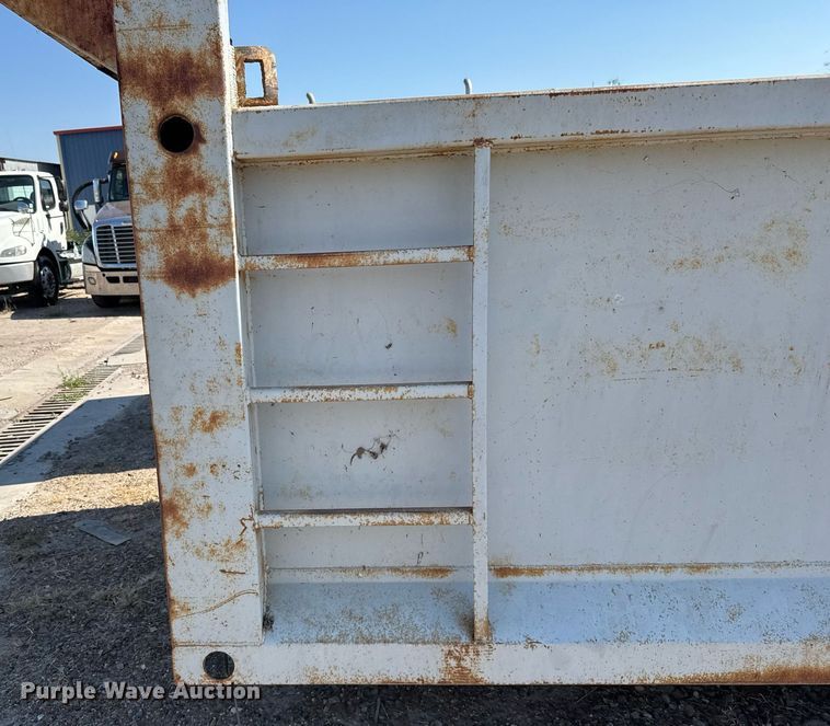 image for item EJ3292 Dump bed