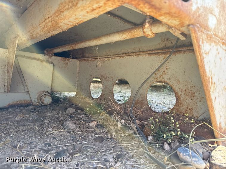 image for item EJ3292 Dump bed