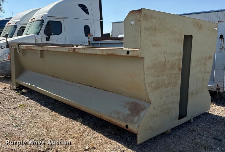 image for item EJ3293 Dump bed