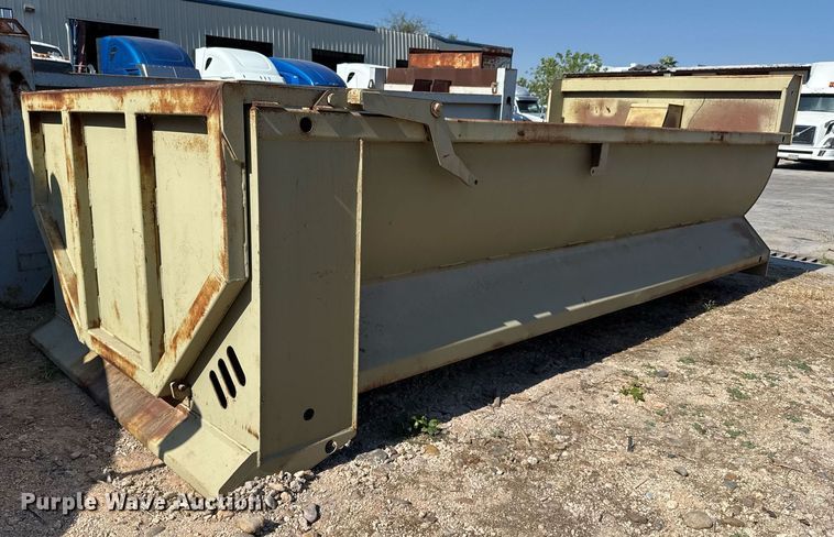 image for item EJ3293 Dump bed