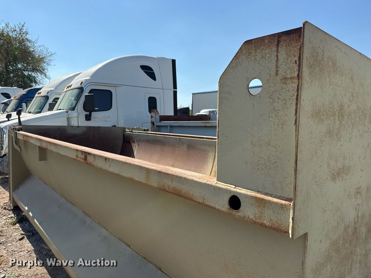 image for item EJ3293 Dump bed