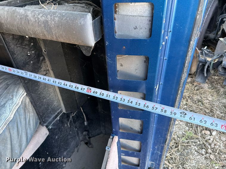 image for item EJ3295 2015 Kenworth W900 sleeper cab