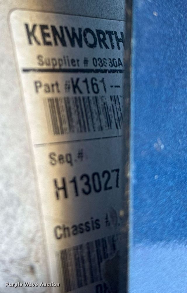 image for item EJ3295 2015 Kenworth W900 sleeper cab