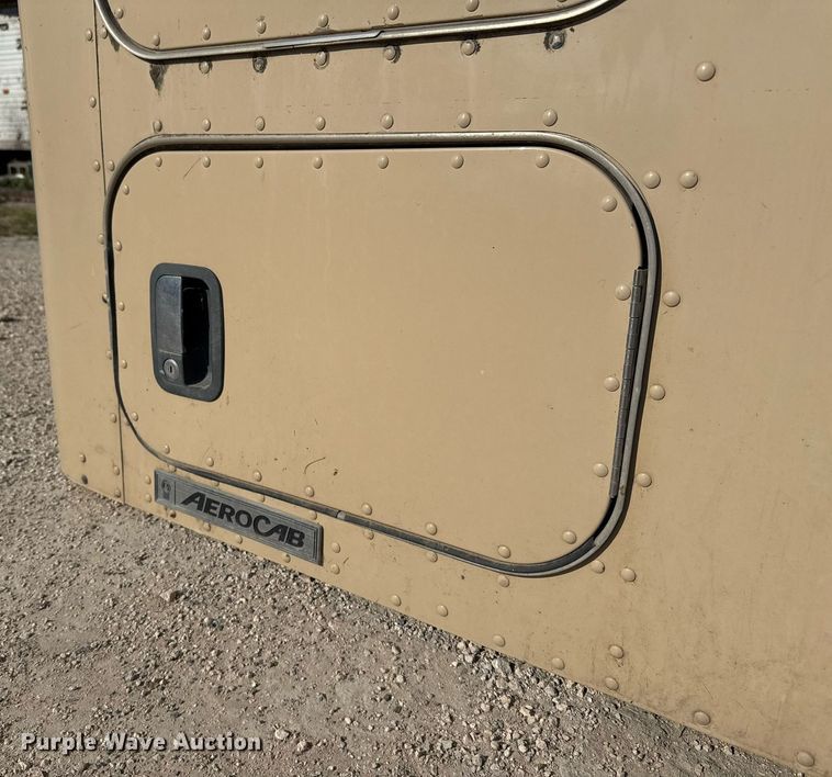 image for item EJ3296 Kenworth 60