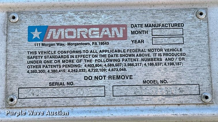 image for item EJ5165 2014 Peterbilt 337 box truck