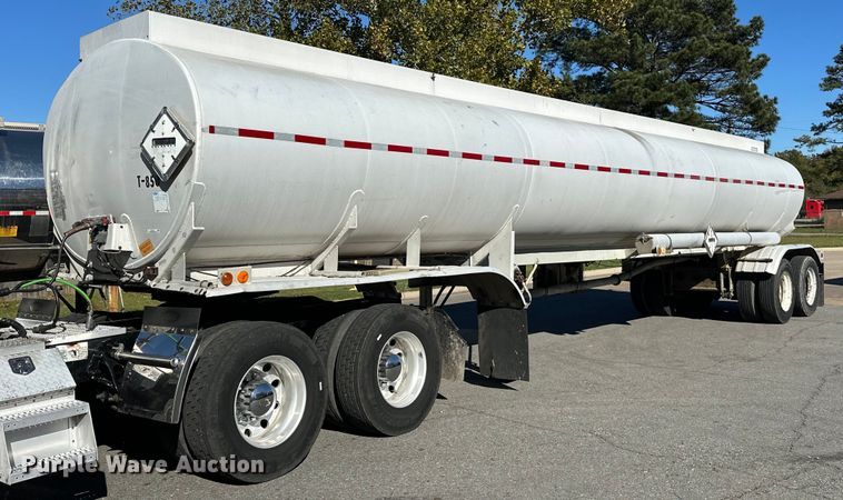 image for item EJ5167 1978 Freuhauf TAG-F2-ESF tank trailer