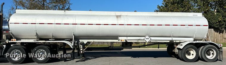 image for item EJ5167 1978 Freuhauf TAG-F2-ESF tank trailer