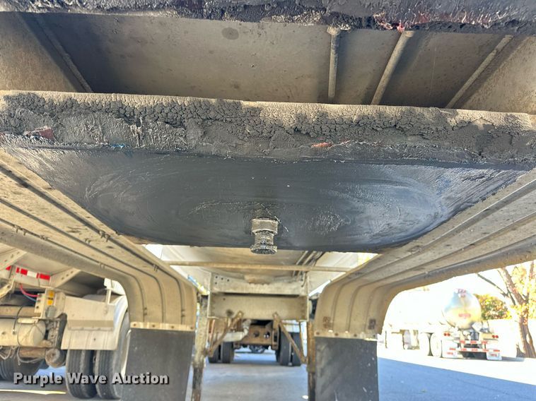 image for item EJ5167 1978 Freuhauf TAG-F2-ESF tank trailer