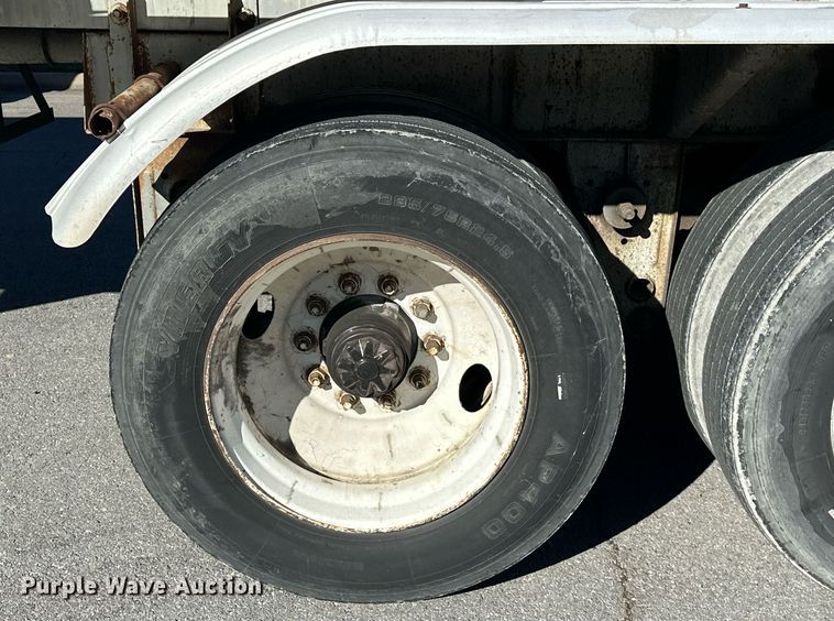 image for item EJ5167 1978 Freuhauf TAG-F2-ESF tank trailer