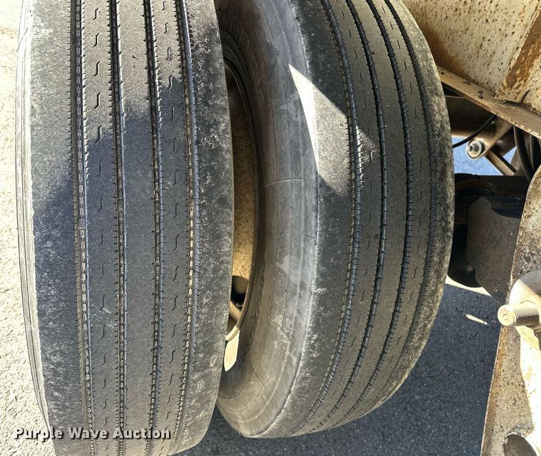 image for item EJ5167 1978 Freuhauf TAG-F2-ESF tank trailer