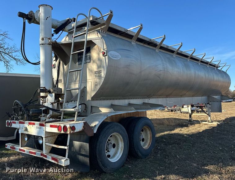 image for item EJ5232 2008 Pinson 0896D28N421CHJLA feed delivery trailer