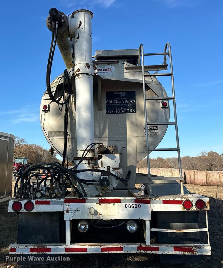 image for item EJ5232 2008 Pinson 0896D28N421CHJLA feed delivery trailer