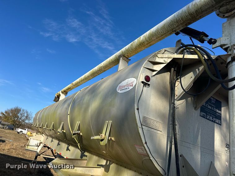 image for item EJ5232 2008 Pinson 0896D28N421CHJLA feed delivery trailer