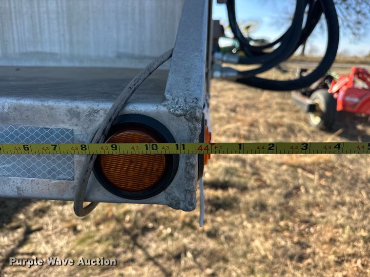 image for item EJ5232 2008 Pinson 0896D28N421CHJLA feed delivery trailer