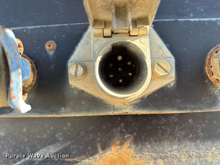 image for item EJ5254 2008 Viking VFD46R16F40T drop deck equipment trailer