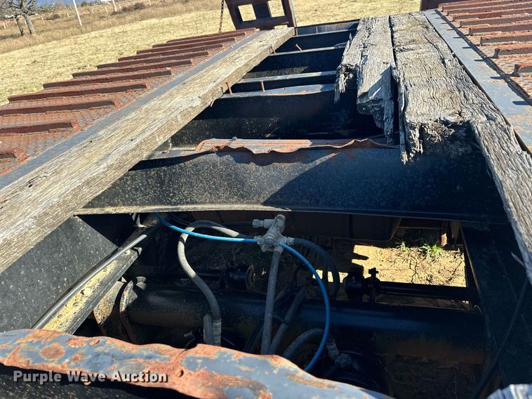 image for item EJ5254 2008 Viking VFD46R16F40T drop deck equipment trailer