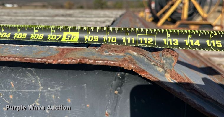 image for item EJ5254 2008 Viking VFD46R16F40T drop deck equipment trailer