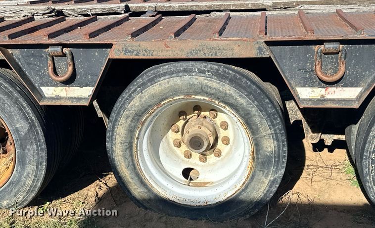 image for item EJ5254 2008 Viking VFD46R16F40T drop deck equipment trailer