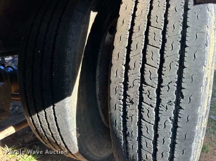 image for item EJ5254 2008 Viking VFD46R16F40T drop deck equipment trailer