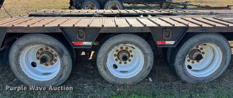 image for item EJ5254 2008 Viking VFD46R16F40T drop deck equipment trailer