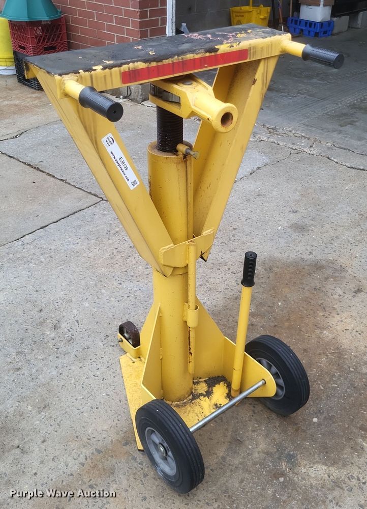 image for item EJ8139 Trailer stabilizer jack 
