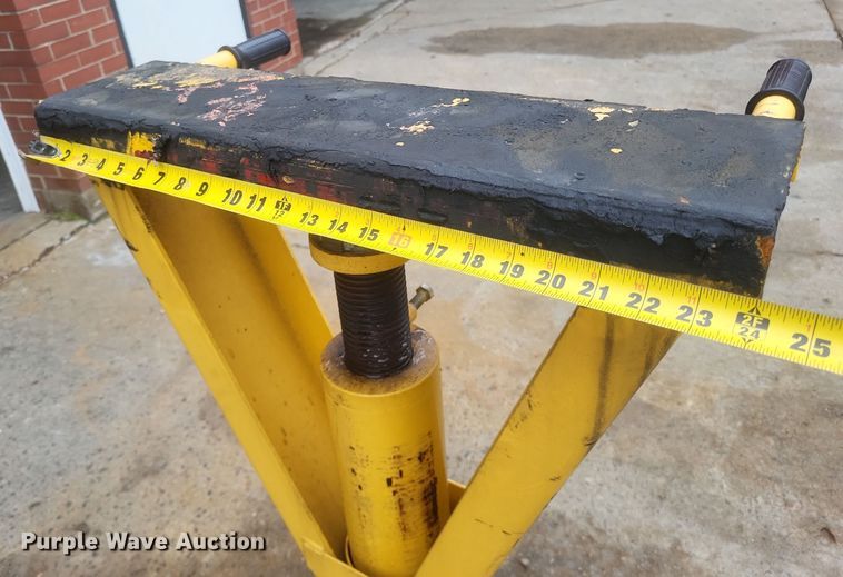 image for item EJ8139 Trailer stabilizer jack 