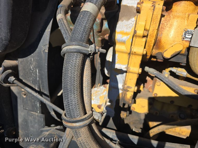 image for item EK2426 1990 Kenworth T600 semi truck