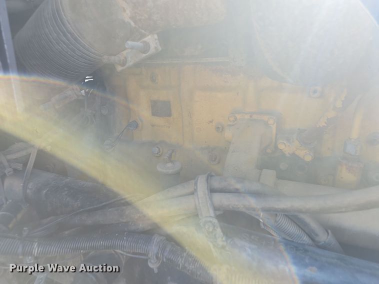 image for item EK2426 1990 Kenworth T600 semi truck