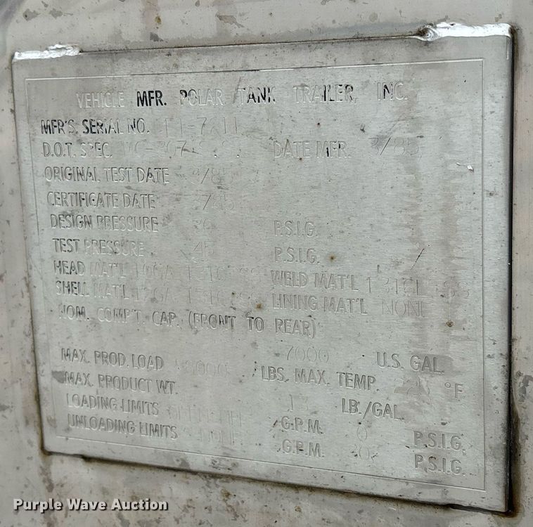 image for item EM0007 1985 Polar tank trailer