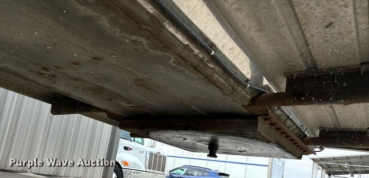 image for item EM0007 1985 Polar tank trailer