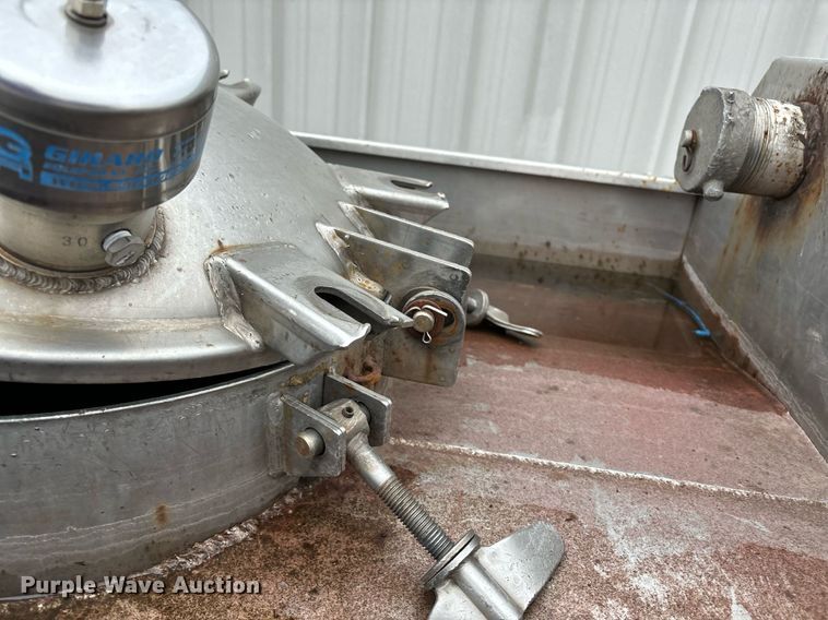 image for item EM0007 1985 Polar tank trailer