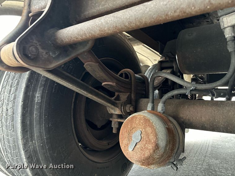 image for item EM0007 1985 Polar tank trailer