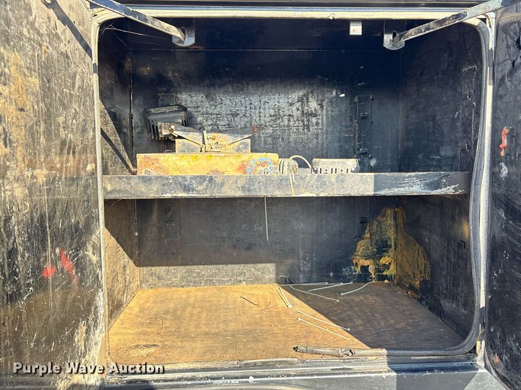 image for item EM0026 2011 International DuraStar 4000 utility / service truck