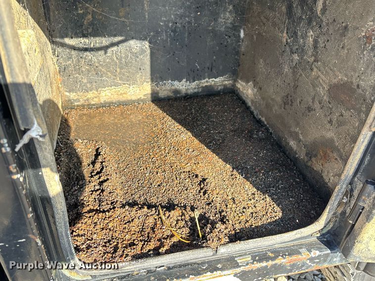 image for item EM0026 2011 International DuraStar 4000 utility / service truck