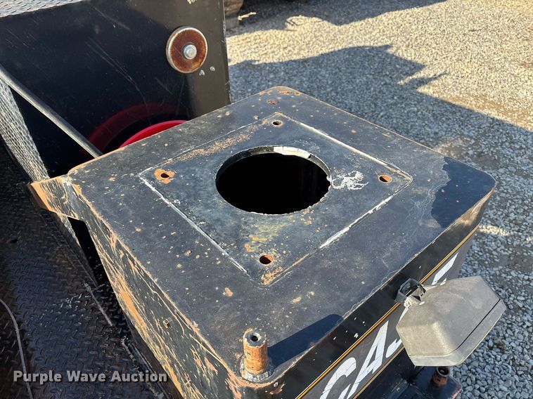 image for item EM0026 2011 International DuraStar 4000 utility / service truck