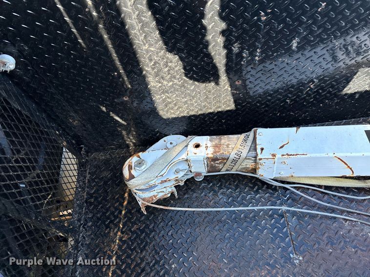 image for item EM0026 2011 International DuraStar 4000 utility / service truck