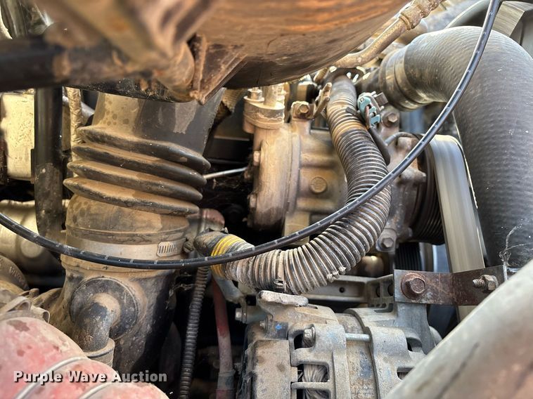 image for item EM0026 2011 International DuraStar 4000 utility / service truck