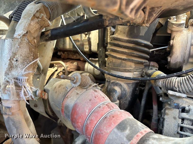 image for item EM0026 2011 International DuraStar 4000 utility / service truck