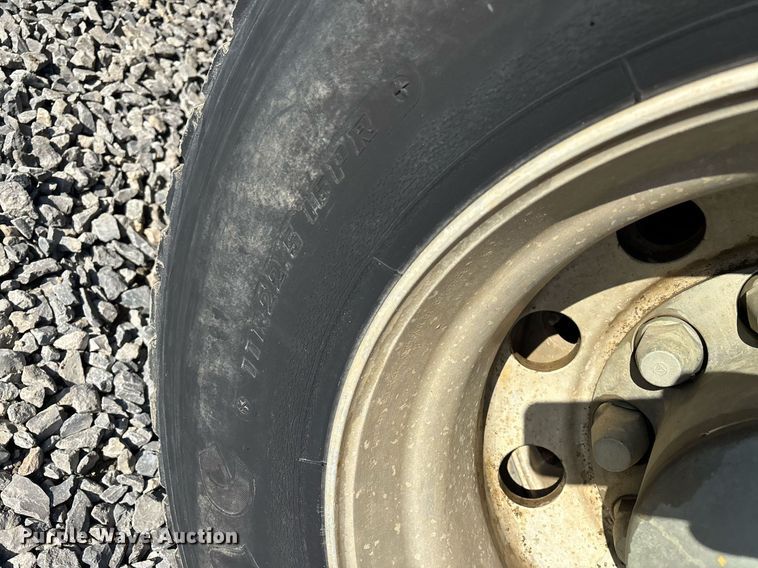 image for item EM0026 2011 International DuraStar 4000 utility / service truck