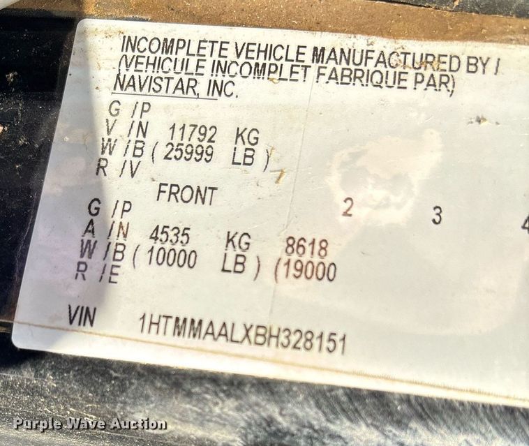 image for item EM0026 2011 International DuraStar 4000 utility / service truck